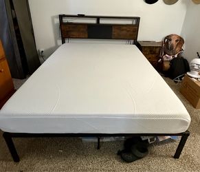 Bedroom set