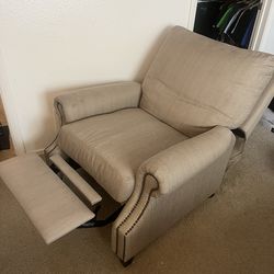Recliner