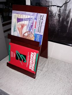 Magazine display