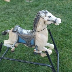 ROCKING HORSE  Vintage