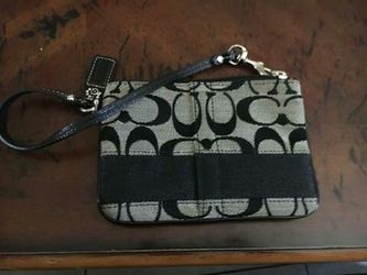 Authentic Coach Wristlet