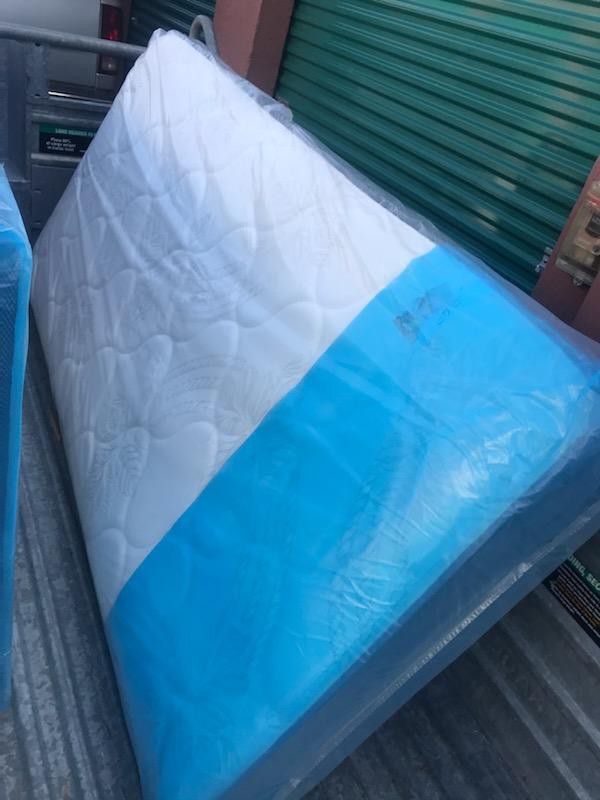 TWIN FULL QUEEN KING MATTRESS ⭐ ☎561*802*8654* CALL US All Brand New. WE HAVE ALL SIZE ..⭐TWIN ⭐ FULL ⭐ ⭐ QUEEN⭐ KING ⭐ We deliver everywhere