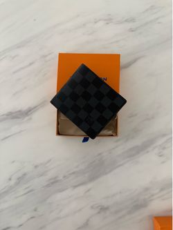 Men’s Black Checkered Wallet