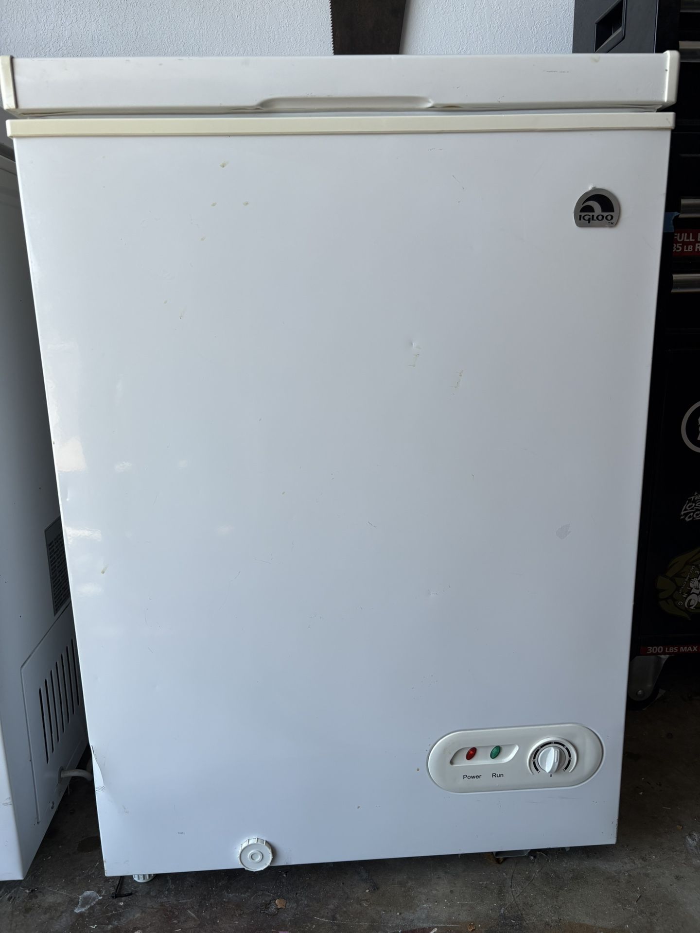 Igloo Chest Freezer