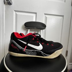 Nike Kobe 9 EM "Laser Crimson" 