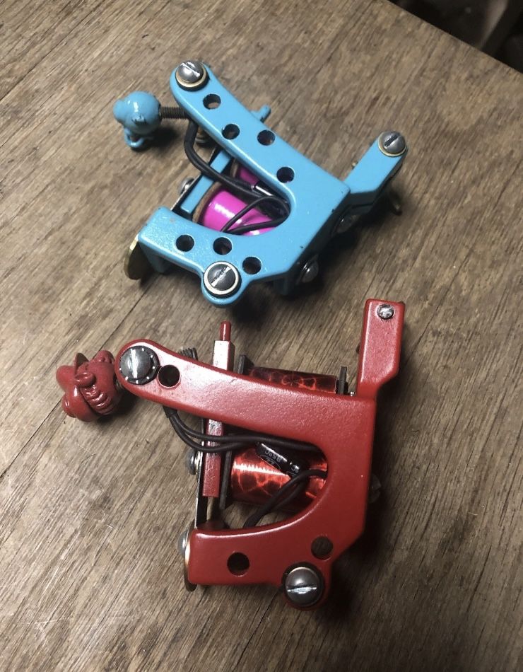 2 Tattoo Machines Liner And Shader