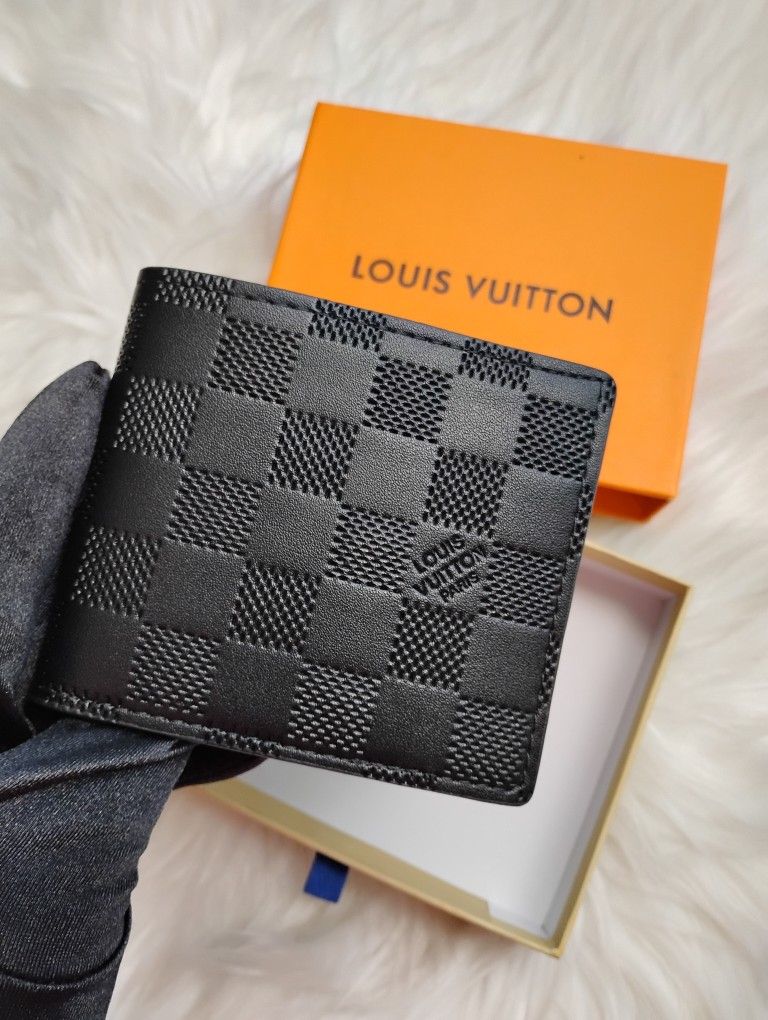 🎁 Men Wallets 👉See Photos