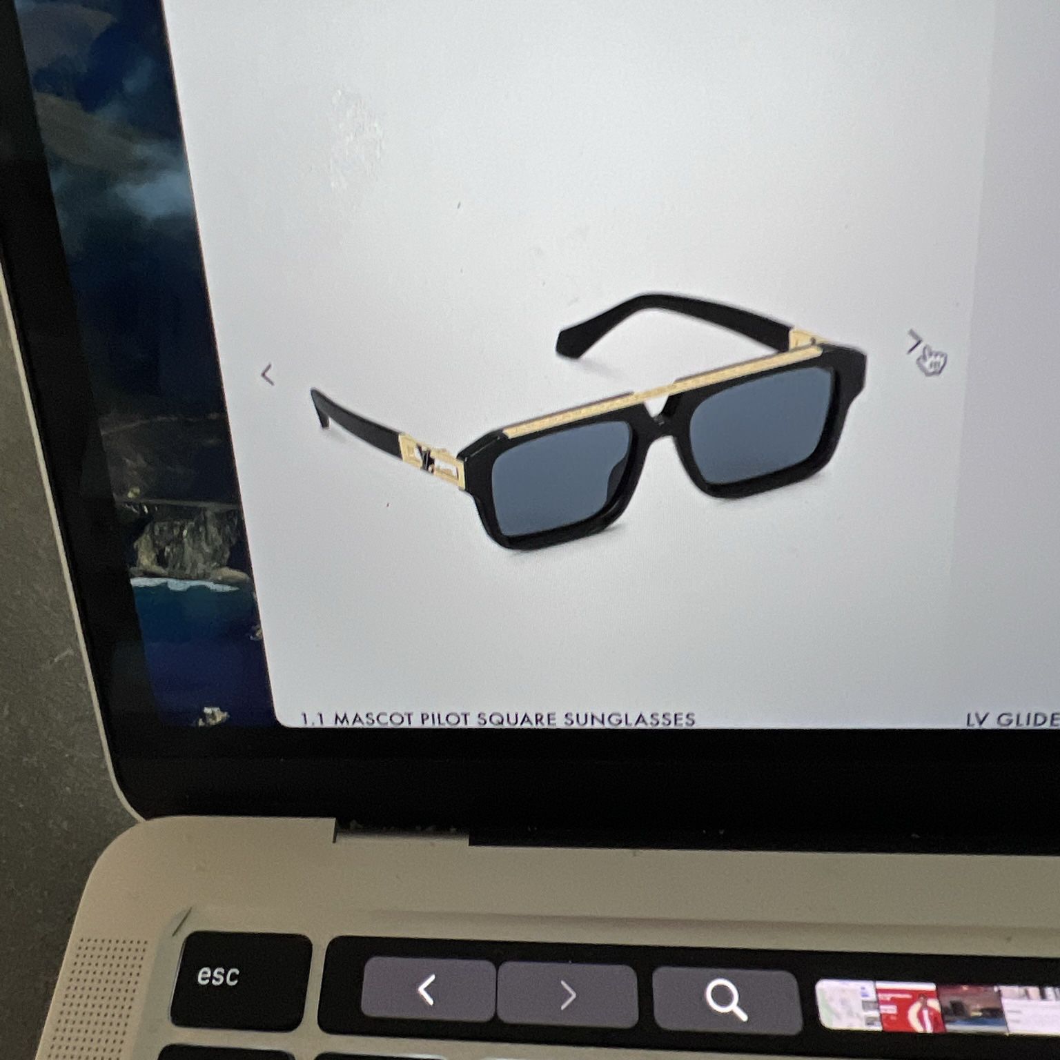 Louis Vuitton 1.1 Mascot Pilot Square Sunglasses