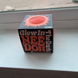 Glow in the Dark Needoh