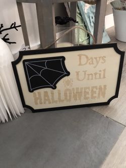 Halloween sign