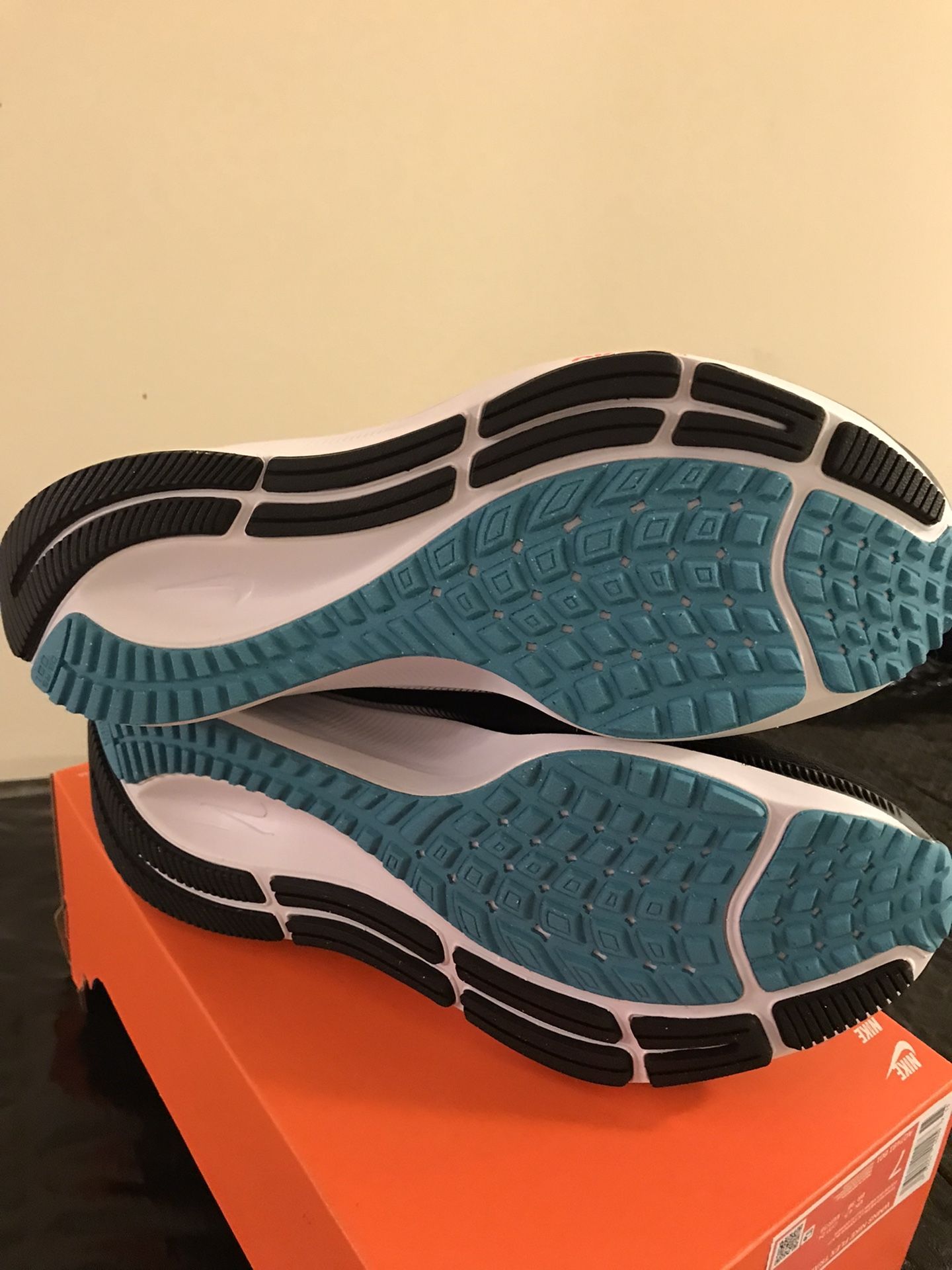 Nike Flex Shoes Size