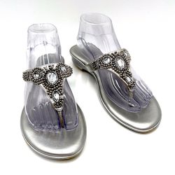 Italian Shoemakers Women's Silver Thong Sandal With Jewels Sz. 9.5