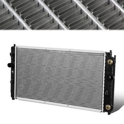 04-05 Chevy Classic, Malibu, 02-04 Oldsmobile Alero AT Radiator Radiador 