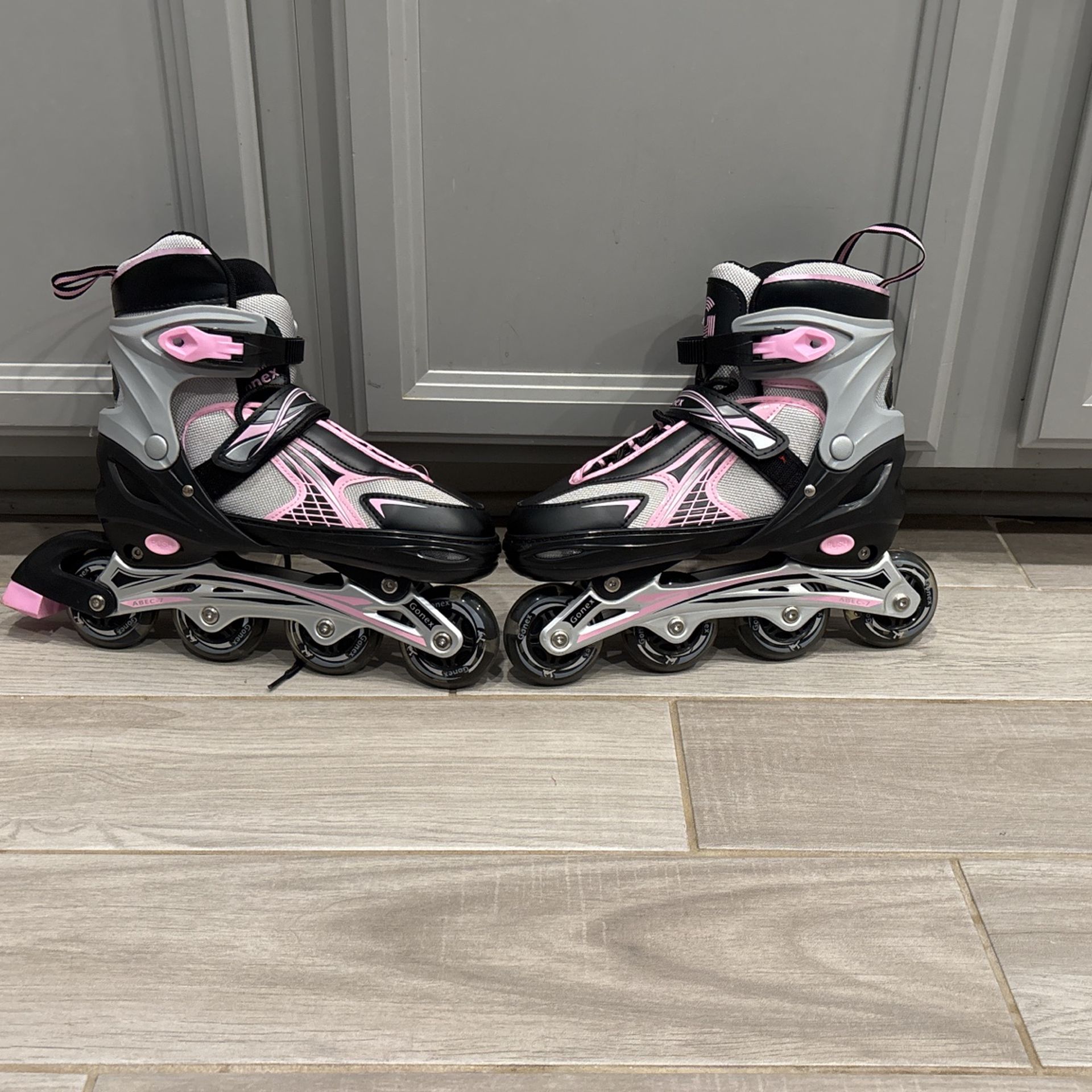 Adjustable Girls Roller Blades Inline Skates (Size 4-7)