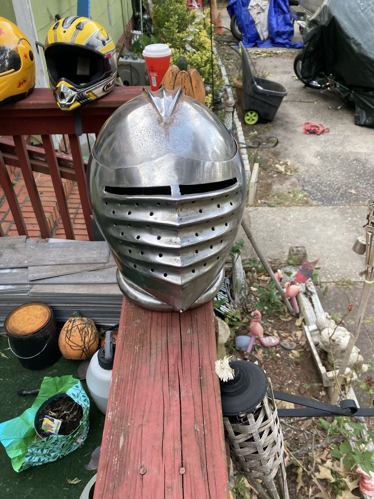 Knight Head Gear