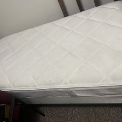 twin size mattress ‘ 