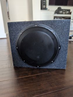JL Audio 10W3V3 Sub In Sealed Box