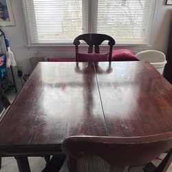 1930/1940 Gorgeous Oak Gathering Table