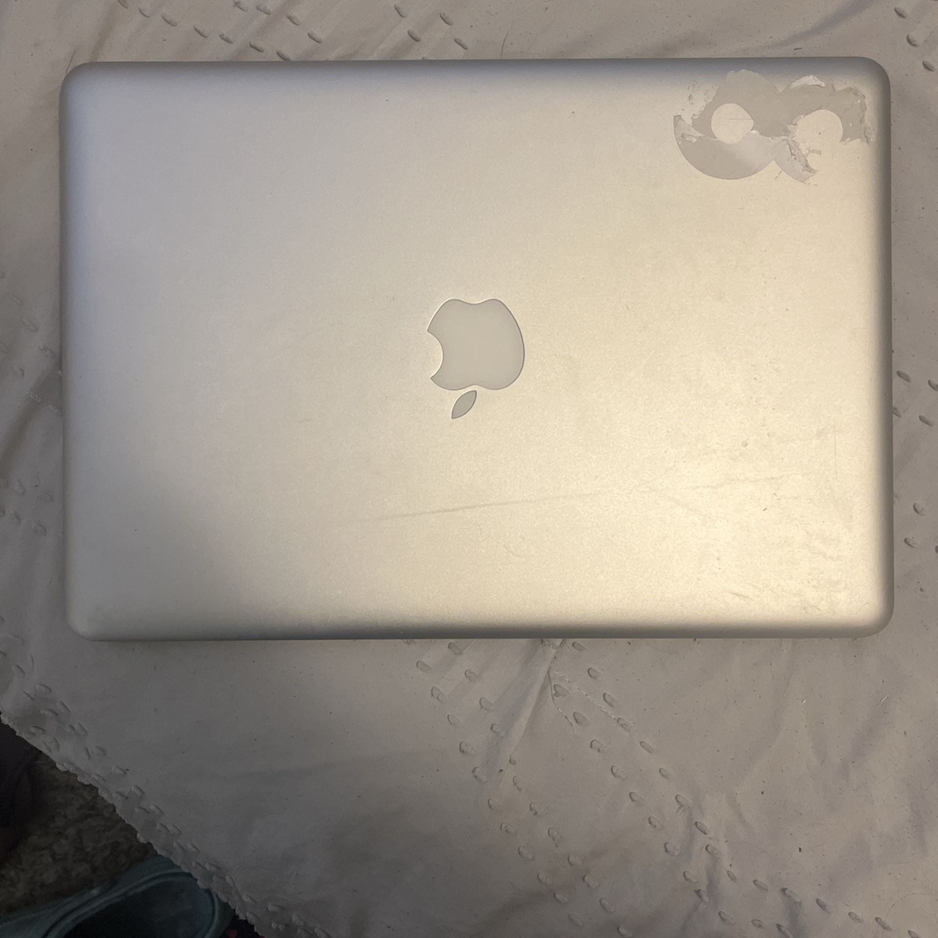 Mac Book