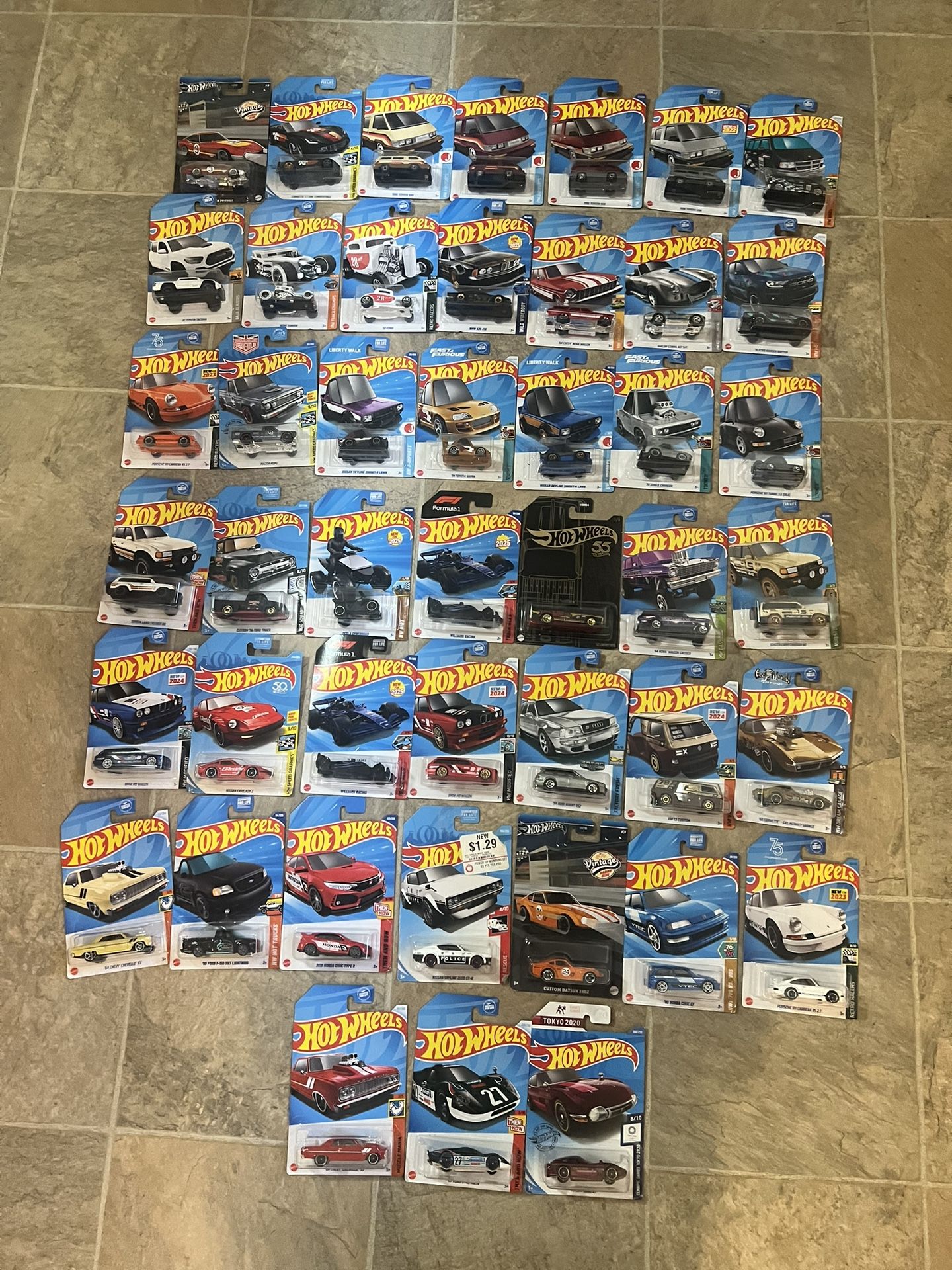 45 Hot Wheels 