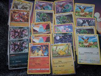 Pokemon Pikachu Charizard