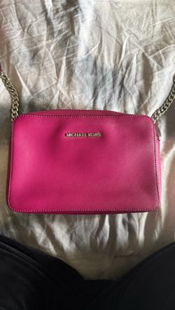 Michael kors crossbody bag authentic