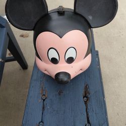 Mickey Mouse Lunchable Box