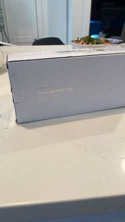 Taco Holder Set