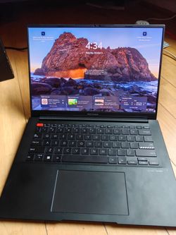 ASUS VivoBook S 14 OLED