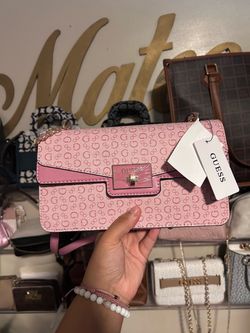 Guess purse