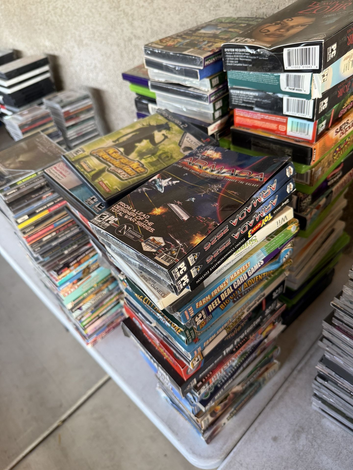 Video Games Hundreds Of Them $2 Each