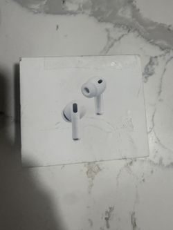 Apple AirPods Pro w/ Charging Case & Box