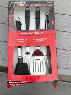 Bbq 4 piece tool set   Brand new never used.