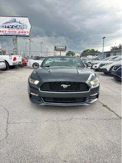 2016 ford mustang