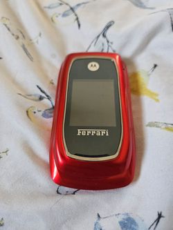 Motorola Ferrari i897 Flip Phone Red Special Edition