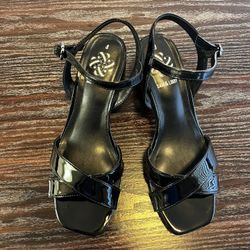 Women’s Sandals 