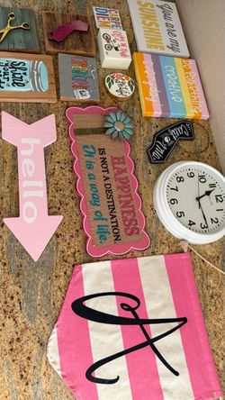 Craft Room & Sewing Room Décor Bundle – Signs, Clock & More