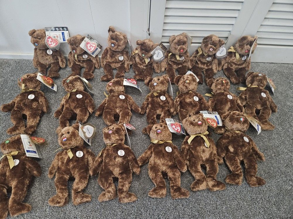 2002 FIFA World Cup TY Beanie Babies (20 Bears).