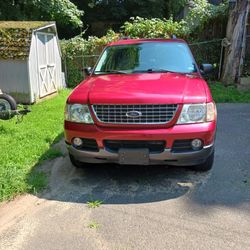 2005 Ford Explorer