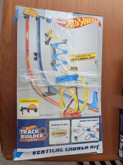 Hot Wheels Vertical Launch Track