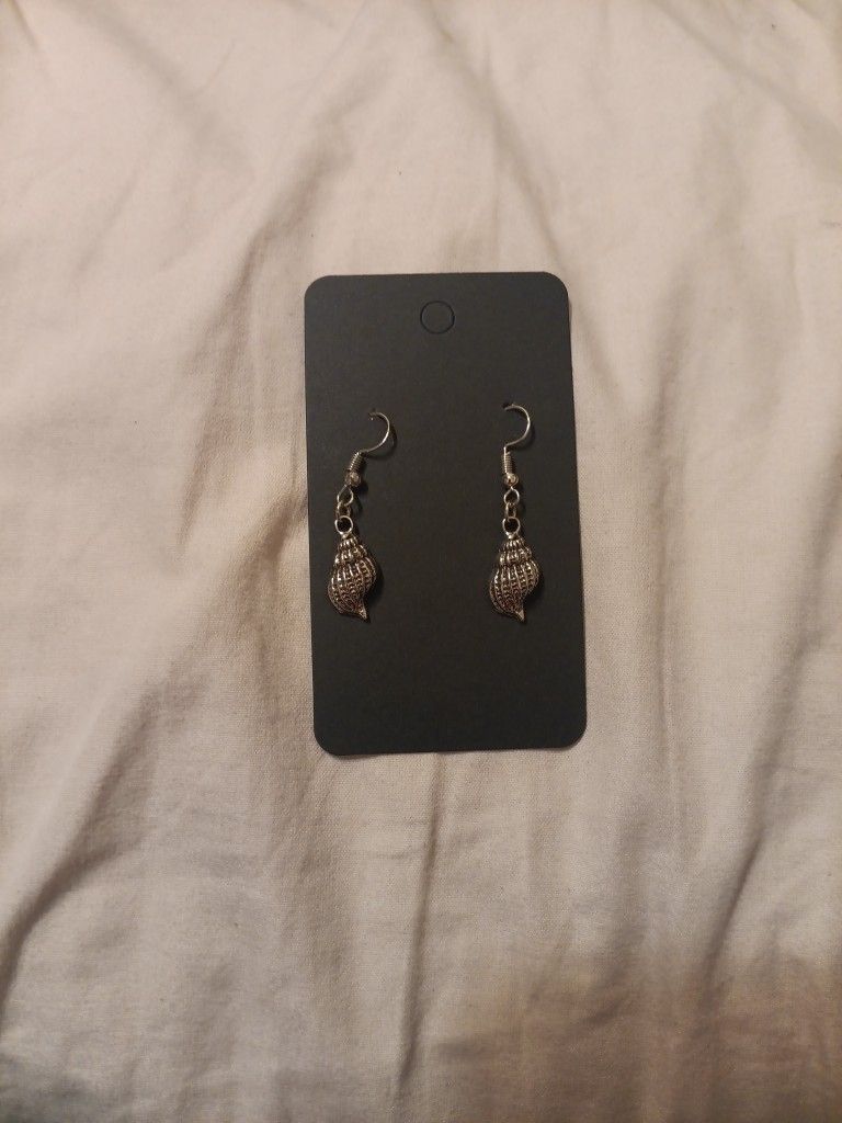 Sea Shell Earrings
