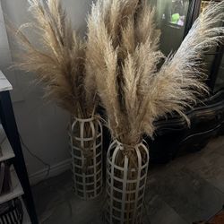 2 Pompas W Metal Holders