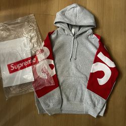 Supreme hoodie