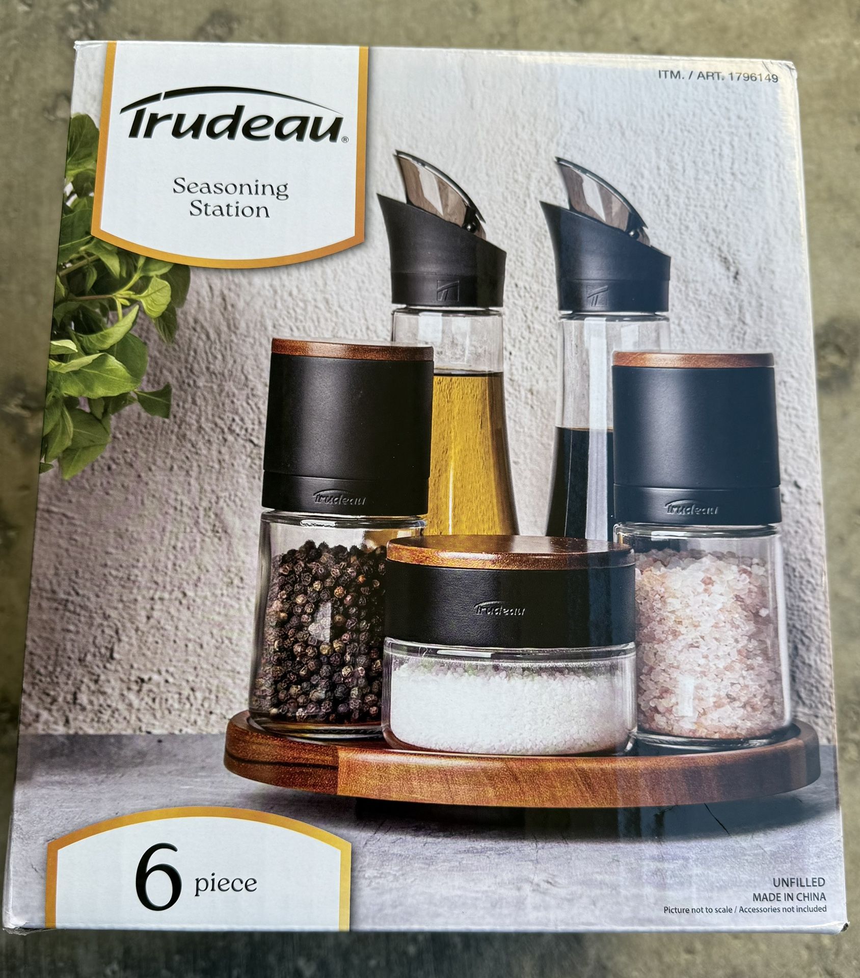 Trudeau Seasoning Station