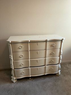 Beautiful solid wood dresser