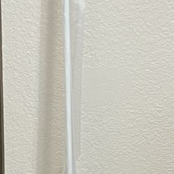 5 foot VHF marine antenna km3 scout. with Fix mounted SS bracket. 