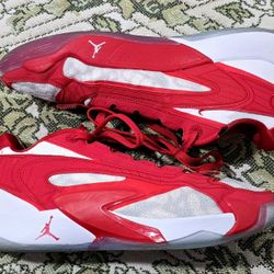 Air Jordan Luka 2 University Red Sz 11