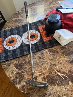 Golf putter