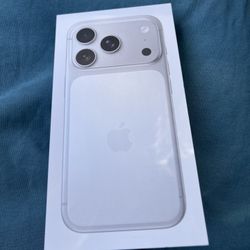 Unlocked Sealed Box Apple iPhone 17 Pro Silver New 