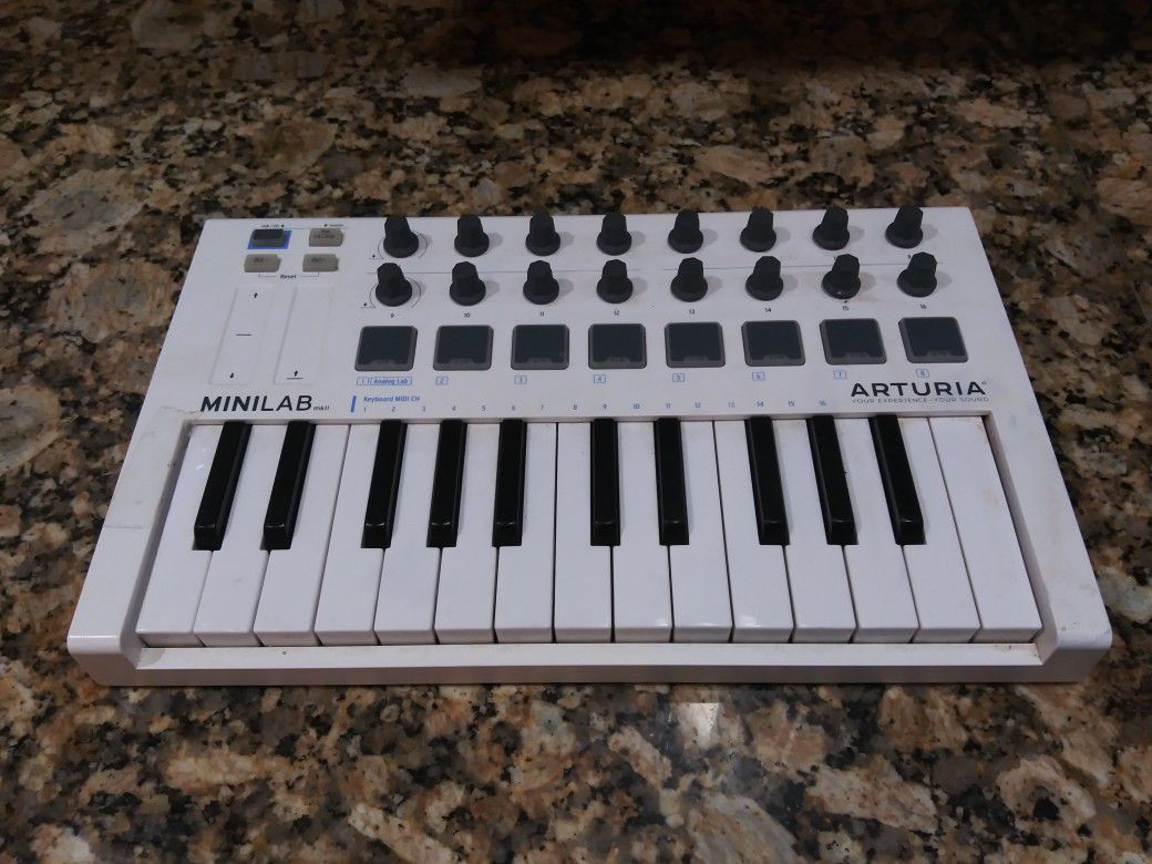 Arturia MiniLab MK2 Keyboard